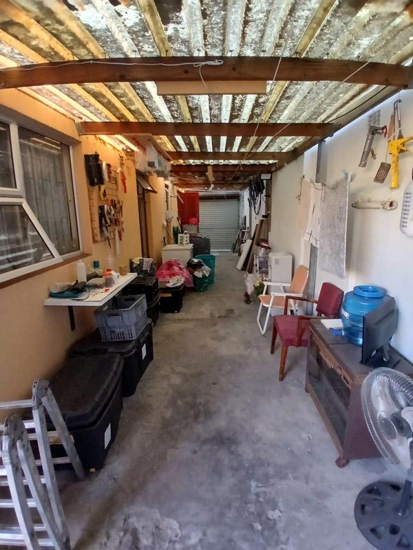 3 Bedroom Property for Sale in Portlands Western Cape